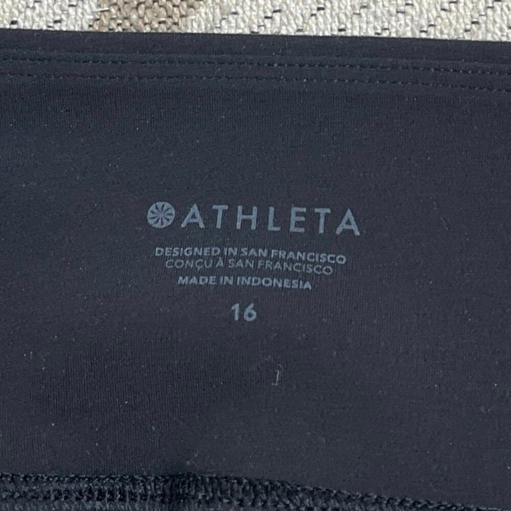 Athleta Endless High Rise Pants Size 16 Textured Stretch Tapered Leg Work Travel - Picture 3 of 13